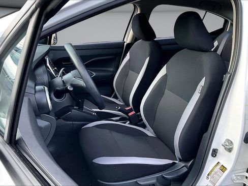 Used 2025 Nissan Versa S w/ Trunk Package image 20