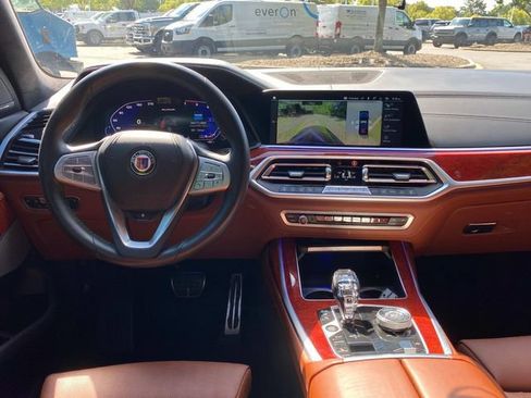 Used 2022 BMW ALPINA XB7 AWD/4WD image 8