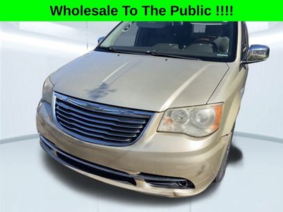 Used 2012 Chrysler Town & Country Limited w/ Luxury Group