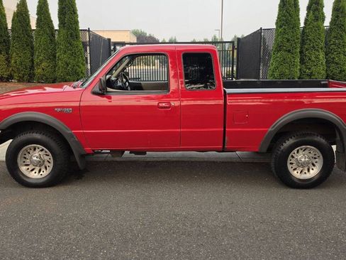 Used 1998 Ford Ranger XLT AWD/4WD image 8