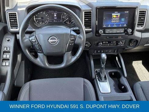 Used 2023 Nissan Frontier SV w/ SV Convenience Package image 12