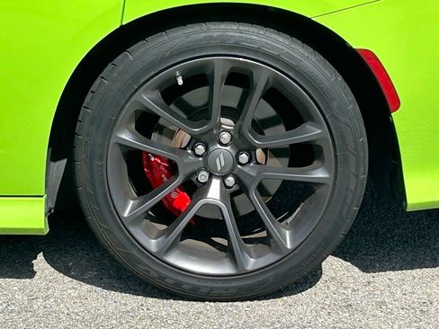 Used 2023 Dodge Charger R/T w/ Plus Group RWD image 10