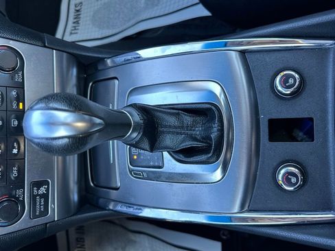 Used 2013 INFINITI G37 x w/ Premium Pkg image 30