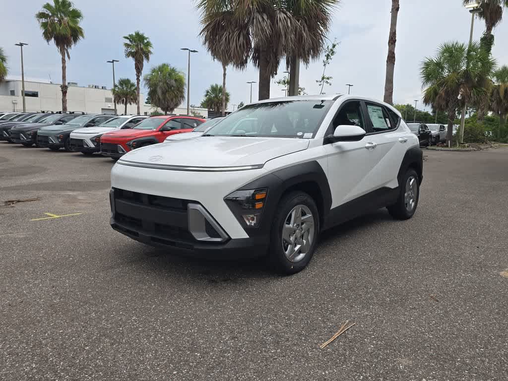 New 2027 Hyundai Kona SE FWD image 1