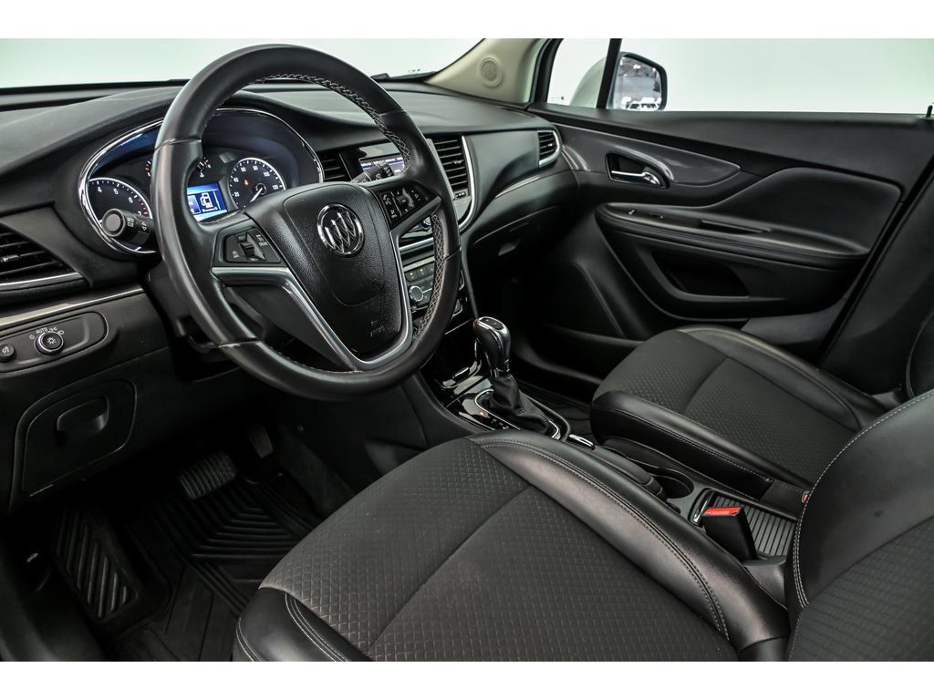 Used 2022 Buick Encore Preferred w/ Safety Package AWD/4WD image 11