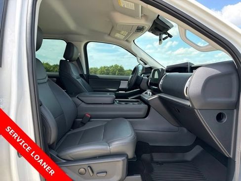 New 2026 Ford Expedition Max Active AWD/4WD image 9
