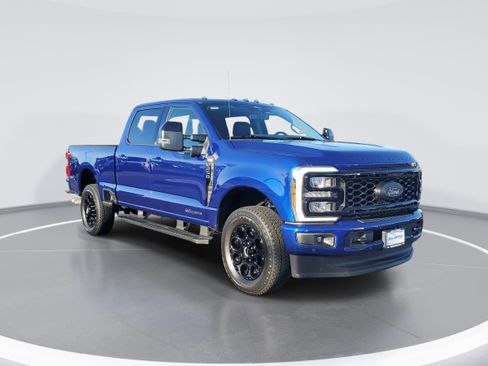 New 2026 Ford F250 Lariat w/ Black Appearance Package image 2
