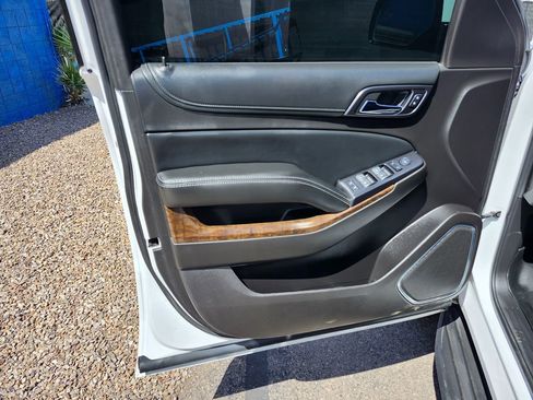 Used 2016 Chevrolet Tahoe LS w/ Enhanced Driver Alert Package RWD image 14