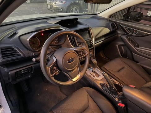 Used 2017 Subaru Impreza 2.0i Premium AWD/4WD image 7