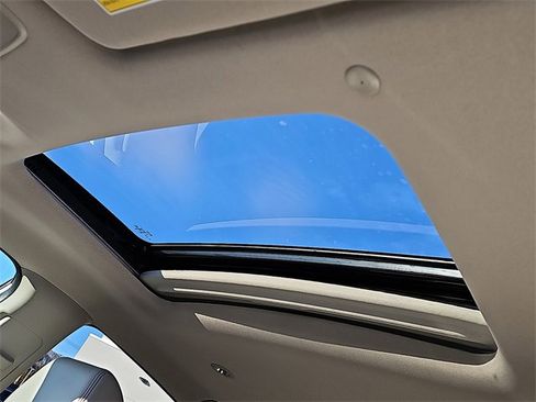 Used 2024 Honda HR-V EX-L image 14