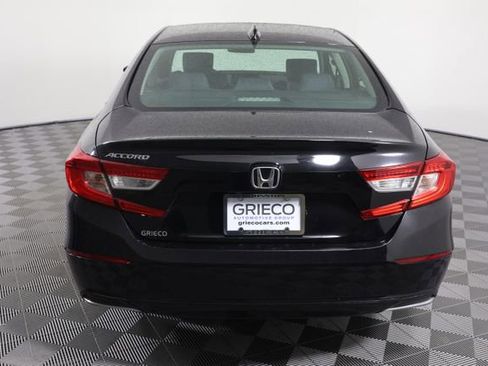 Used 2018 Honda Accord LX image 7