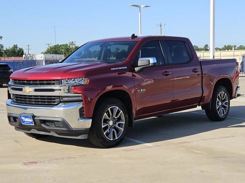Used 2019 Chevrolet Silverado 1500 LT w/ Texas Edition RWD image 4