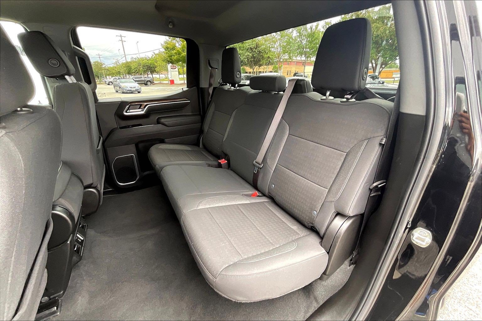 Used 2026 Chevrolet Silverado 1500 LT AWD/4WD image 29