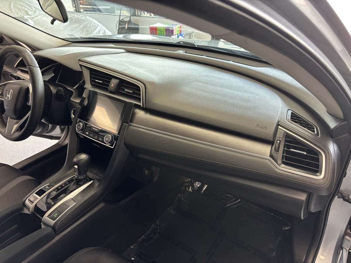 Used 2016 Honda Civic EX image 13