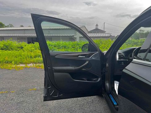 Used 2019 BMW X3 xDrive30i w/ Convenience Package image 11