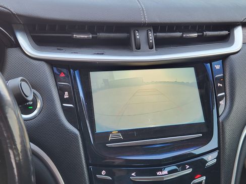 Used 2019 Cadillac XTS Luxury FWD image 12