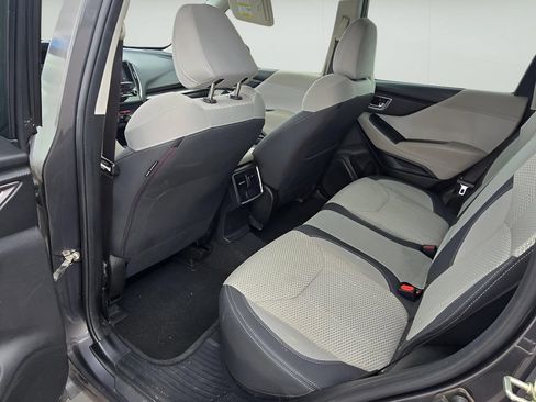 Used 2022 Subaru Forester Premium AWD/4WD image 25