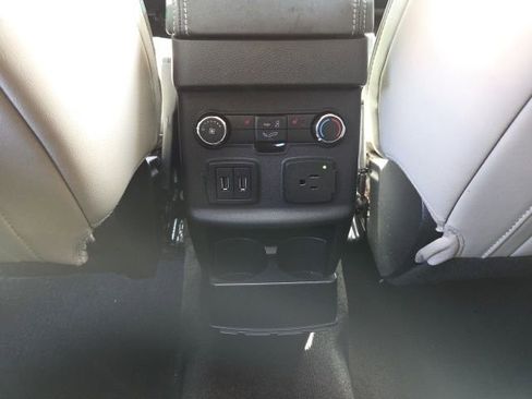 Used 2017 Ford Explorer Platinum AWD/4WD image 22