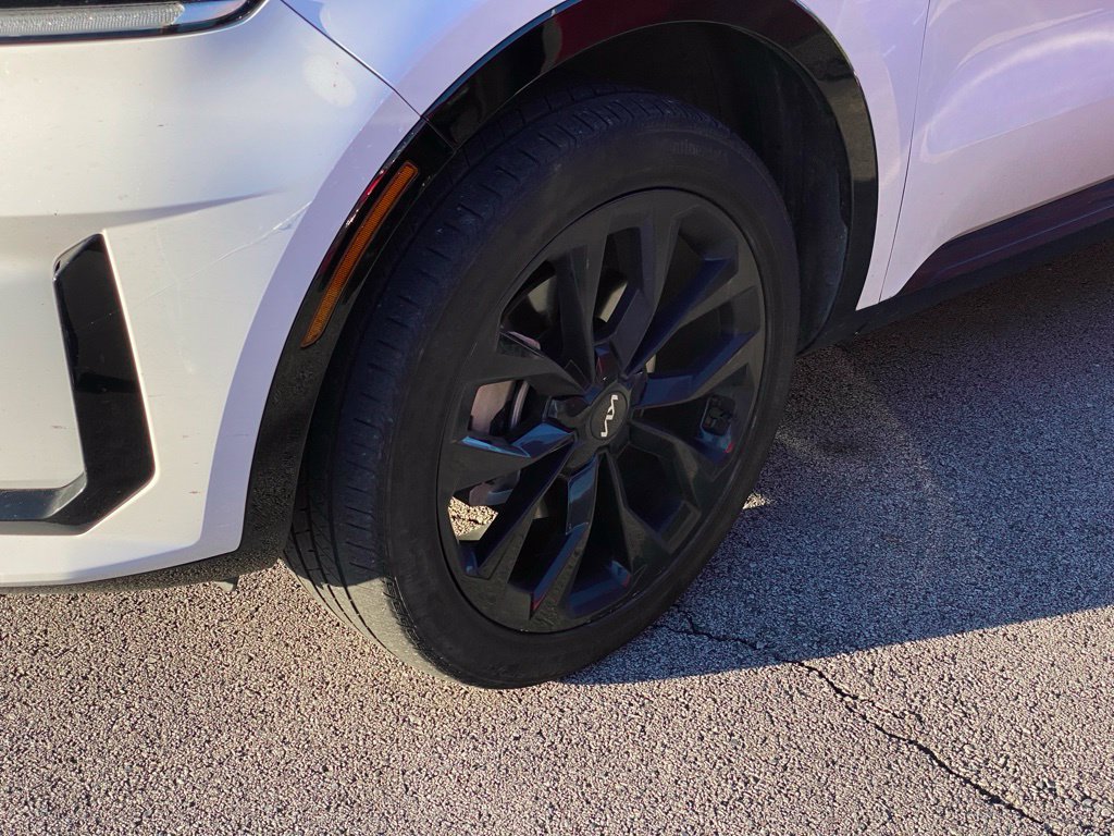 Used 2023 Kia Sorento SX AWD/4WD image 5