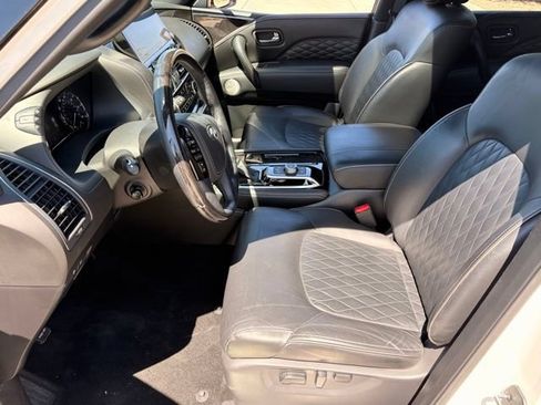 Used 2024 INFINITI QX80 Sensory w/ Cargo Package AWD/4WD image 11
