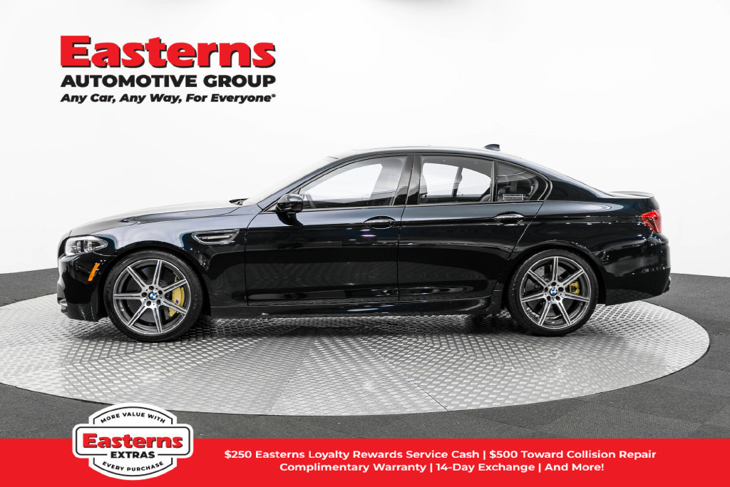 Used 2015 BMW M5 RWD image 6
