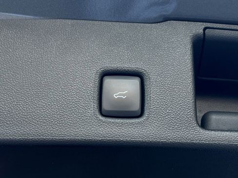 Used 2024 Ford Escape ST-Line Select w/ Tech Pack #1 image 18