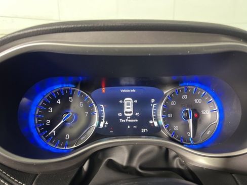 New 2026 Chrysler Pacifica Select image 18