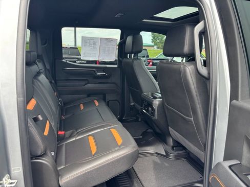 Used 2025 GMC Sierra 1500 AT4 w/ AT4 Premium Package AWD/4WD image 28