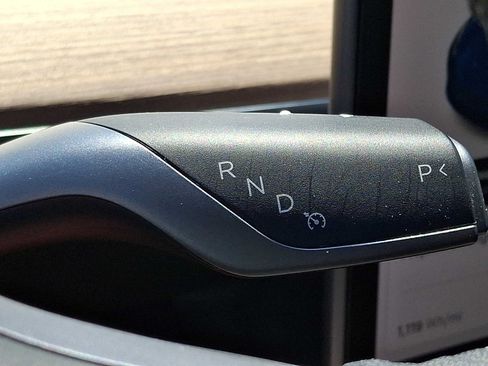 Used 2021 Tesla Model 3 Long Range AWD/4WD image 16