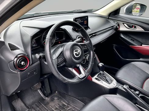 Used 2018 MAZDA CX-3 Touring AWD/4WD image 2