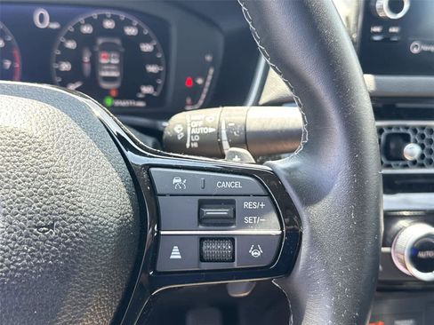 Used 2023 Honda Civic Touring image 19