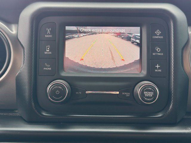Used 2021 Jeep Wrangler Sport AWD/4WD image 14