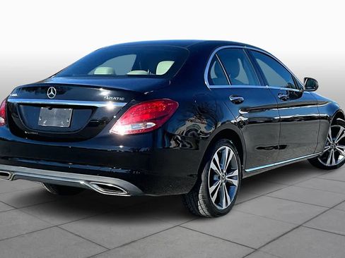 Used 2018 Mercedes-Benz C 300 4MATIC Sedan image 12