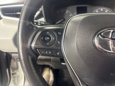 Used 2023 Toyota Corolla SE FWD image 19