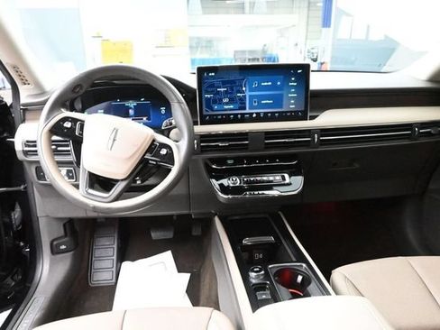 Certified 2023 Lincoln Corsair Reserve AWD/4WD image 20