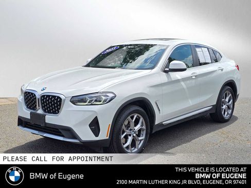 Used 2025 BMW X4 xDrive30i AWD/4WD image 7