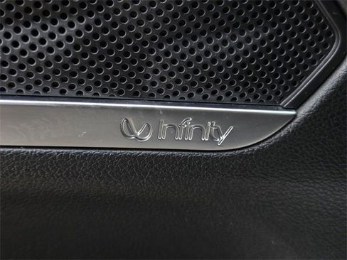 Used 2019 Hyundai Santa Fe Ultimate image 20