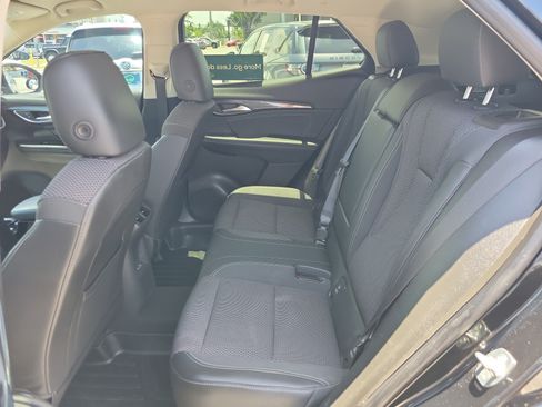 Certified 2023 Buick Envision Preferred FWD image 17