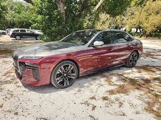 Used 2023 BMW 760i xDrive w/ Executive Package video 1