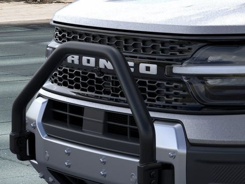 New 2025 Ford Bronco Sport Outer Banks w/ Sasquatch Outer Banks Package AWD/4WD image 17