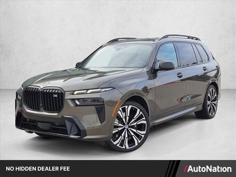 Used 2023 BMW X7 M60i AWD/4WD image 1