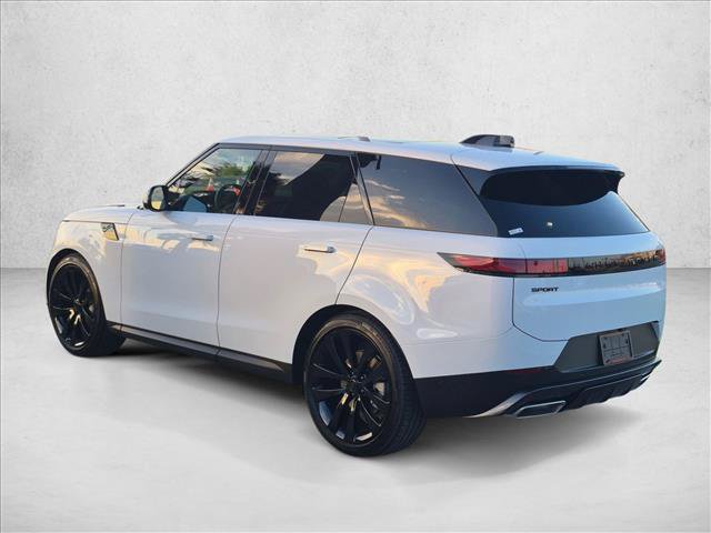 Used 2026 Land Rover Range Rover Sport SE AWD/4WD image 8