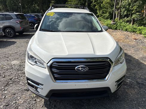 Used 2019 Subaru Ascent Limited image 2