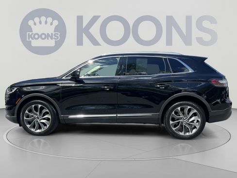 Used 2021 Lincoln Nautilus Reserve w/ Cargo Utility Package AWD/4WD image 7