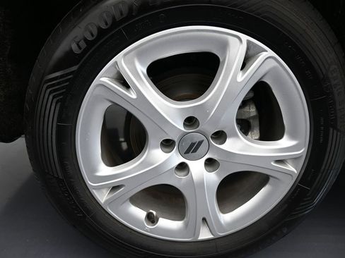 Used 2024 Dodge Hornet GT image 43