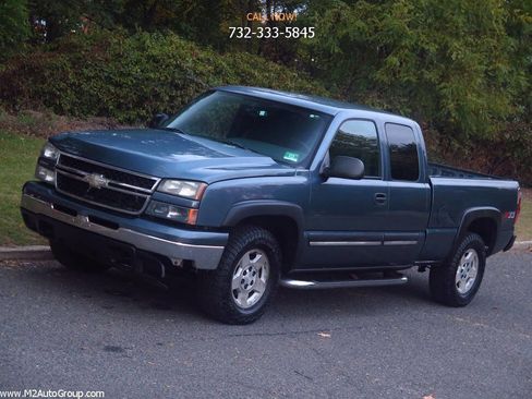 Used 2007 Chevrolet Silverado 1500 LT w/ Extended Cab Value Package image 5