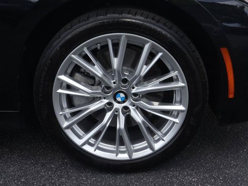 Used 2023 BMW 330i Sedan w/ Premium Package RWD image 39