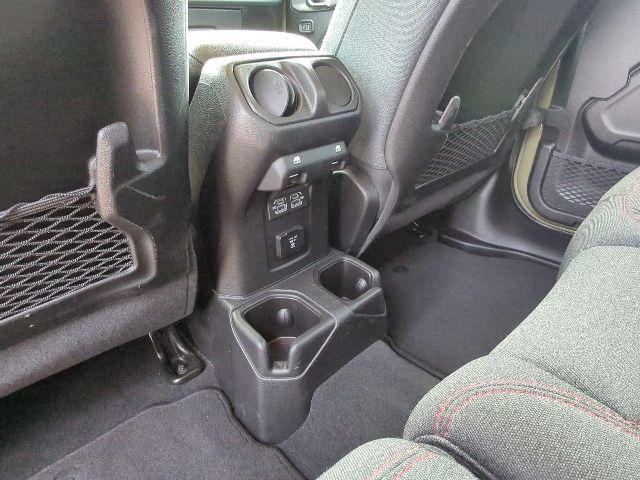 Used 2026 Jeep Wrangler Unlimited Rubicon AWD/4WD image 22