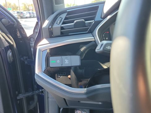 Used 2021 Audi Q3 2.0T Premium Plus w/ Premium Plus Package image 33