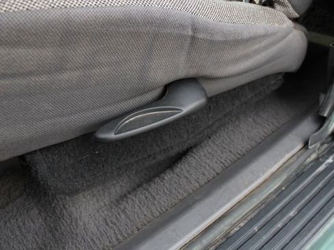 Used 2000 Ford Ranger XLT RWD image 3